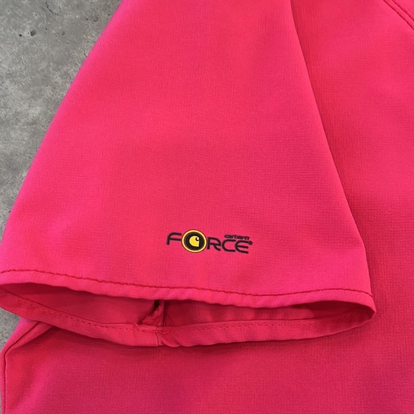 Carhartt size S force pink scrub top. - Picture 4 of 5